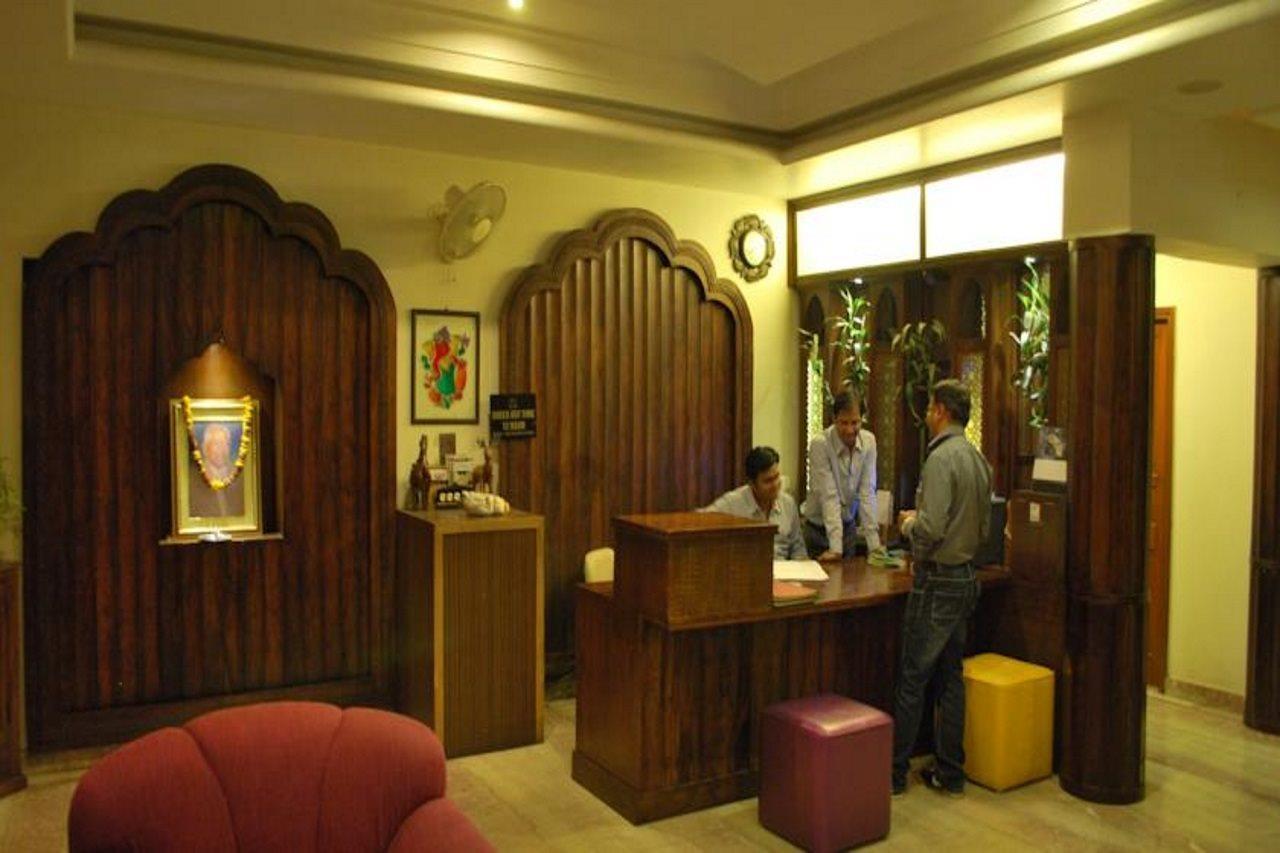 Hotel H R Palace Τζαϊπούρ Εξωτερικό φωτογραφία