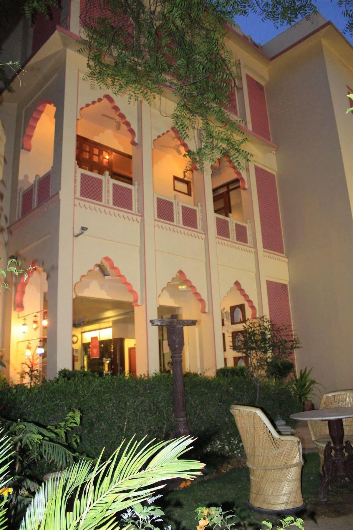 Hotel H R Palace Τζαϊπούρ Εξωτερικό φωτογραφία
